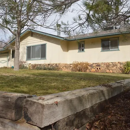 Beautiful 3 Bedroom Home Located Near Yosemite Oakhurst Exterior foto